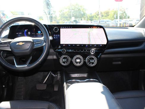Used 2024 Chevrolet Blazer EV LT AWD/4WD image 10
