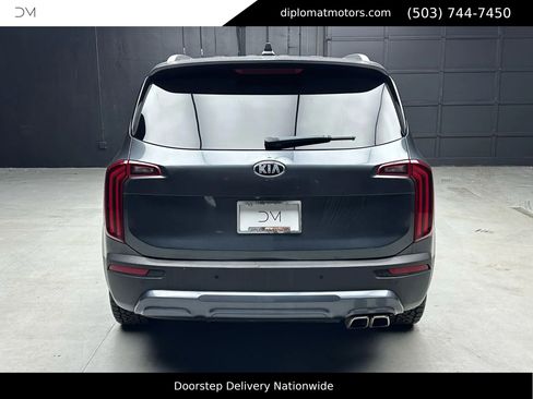 Used 2020 Kia Telluride EX image 5