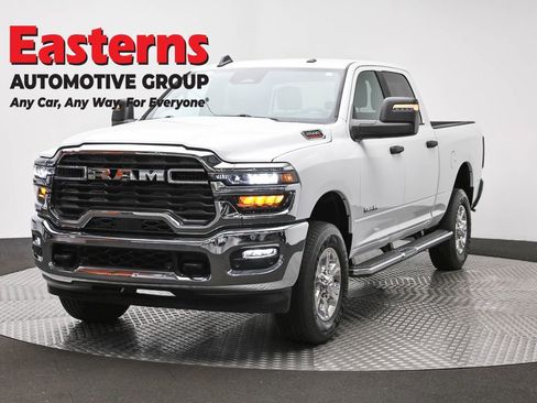 Used 2026 RAM 2500 Big Horn AWD/4WD image 1