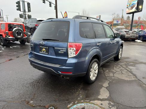 Used 2012 Subaru Forester 2.5X Premium image 6