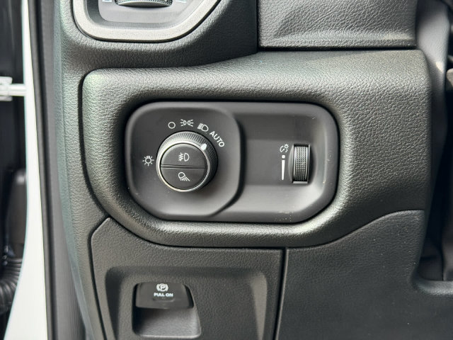New 2027 RAM 1500 Express AWD/4WD image 20