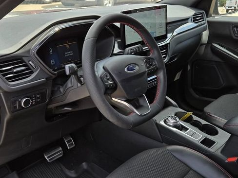 Used 2023 Ford Escape ST-Line w/ Tech Pack #1 FWD image 36