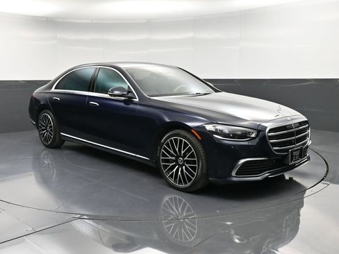 Used 2022 Mercedes-Benz S 500 4MATIC image 10