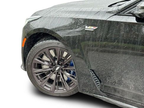 Certified 2024 Cadillac CT5 V Blackwing w/ LPO, Blue Accent Package image 9