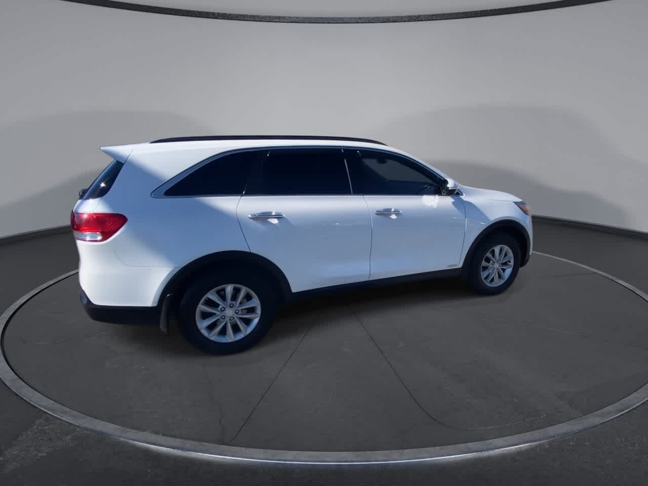 Used 2018 Kia Sorento AWD image 9