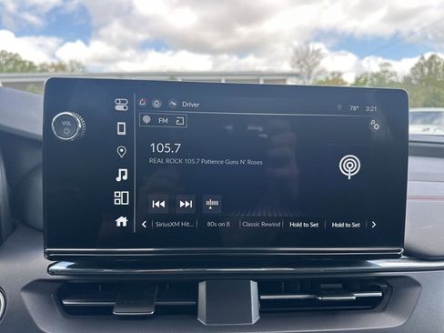 Used 2024 Acura ZDX A-Spec image 18