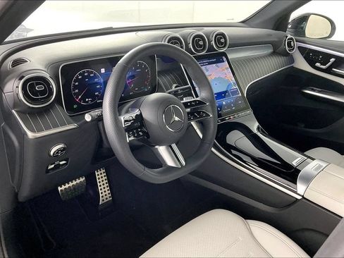 Used 2026 Mercedes-Benz GLC 300 4MATIC image 11