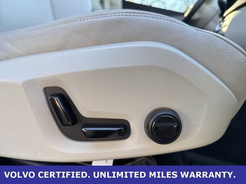 Certified 2023 Volvo XC90 B6 Plus w/ Protection Package Premier image 11