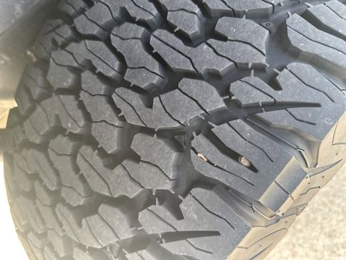 Used 2025 Jeep Wrangler Unlimited Rubicon image 10