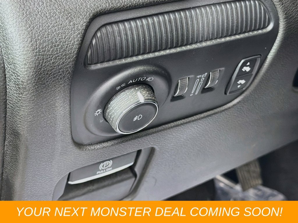 Used 2022 Jeep Wagoneer Series II w/ Premium Group I AWD/4WD image 10