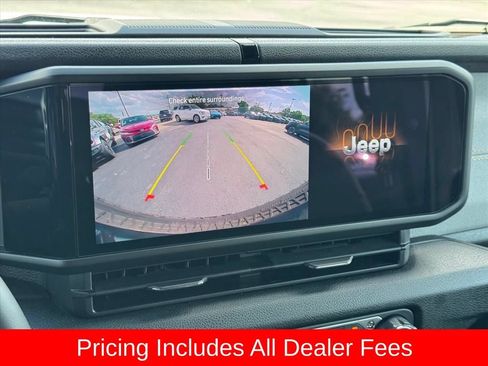 Used 2024 Jeep Wrangler Unlimited Sport AWD/4WD image 24