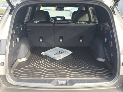New 2026 Subaru Outback Touring AWD/4WD image 18