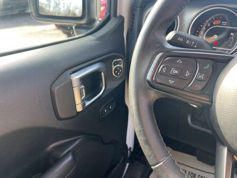 Used 2019 Jeep Wrangler Unlimited Sport S image 19