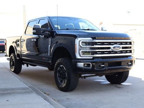 Used 2024 Ford F250 Platinum w/ Tremor Off-Road Package AWD/4WD image 2