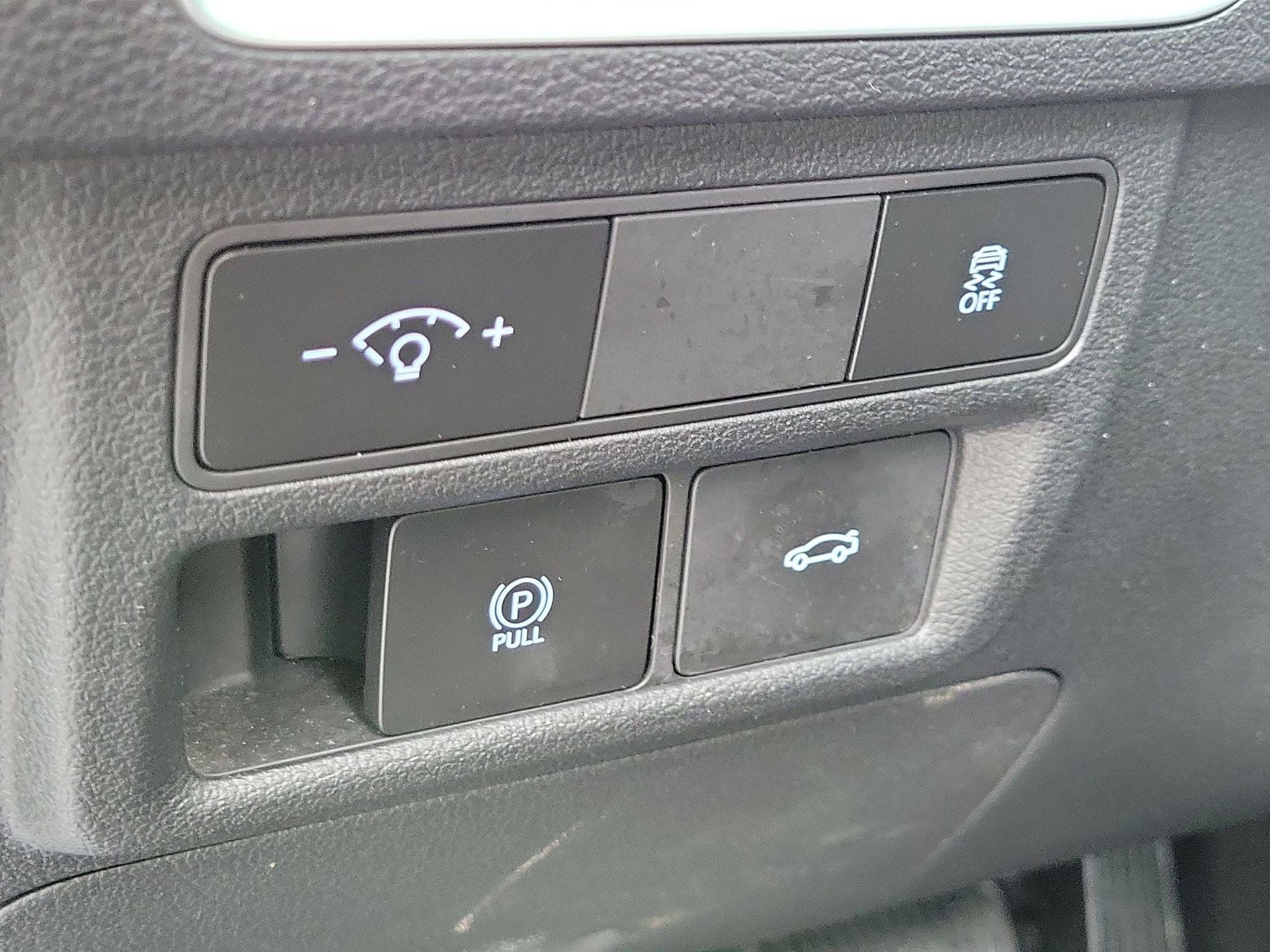Used 2025 Hyundai Sonata SEL FWD image 10