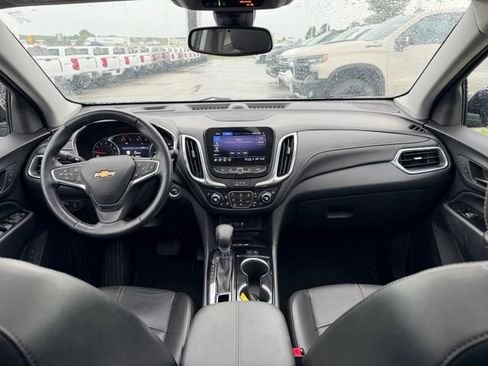 Used 2024 Chevrolet Equinox Premier AWD/4WD image 6