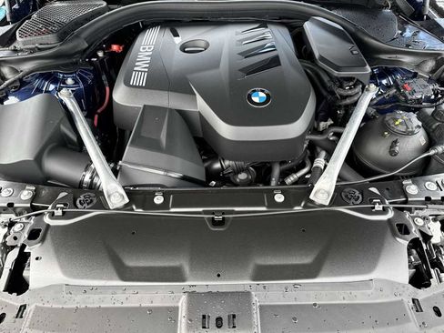 Used 2024 BMW 530i w/ M Sport Package RWD image 13
