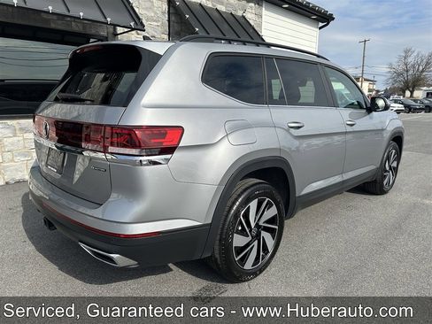 Used 2025 Volkswagen Atlas SE image 8