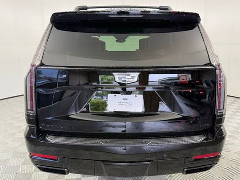 New 2026 Cadillac Escalade Platinum Sport w/ LPO, ONYX Package AWD/4WD image 7