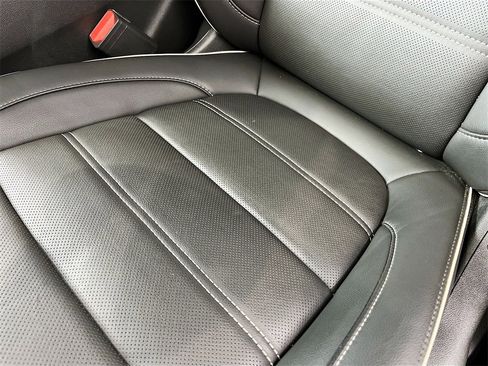 Used 2023 GMC Acadia Denali w/ Denali Technology Package image 20