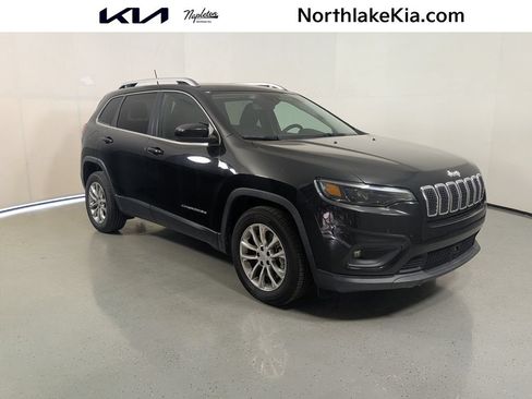 Used 2021 Jeep Cherokee Latitude Lux w/ Comfort/Convenience Group FWD image 1