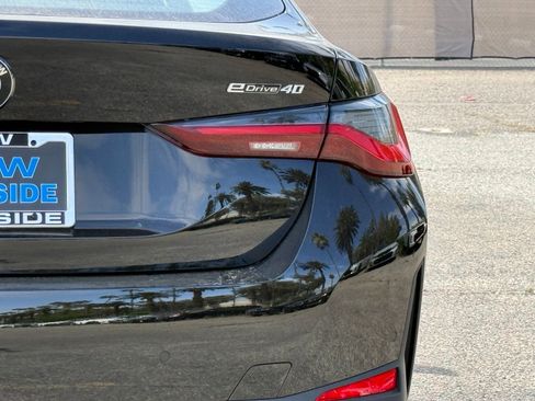 New 2026 BMW i4 eDrive40 RWD image 14