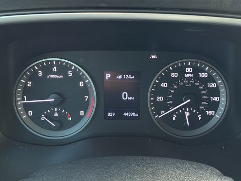 Used 2021 Hyundai Tucson Limited w/ Cargo Package FWD image 34