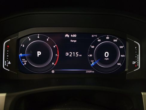 Used 2023 Volkswagen Atlas SE w/ Black Wheel Package FWD image 23