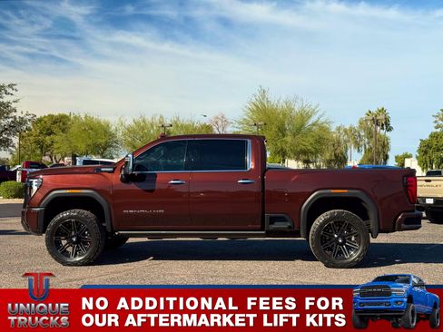 Used 2024 GMC Sierra 2500 Denali Ultimate image 10