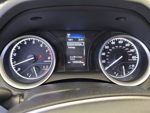 Used 2024 Toyota Camry LE FWD image 19