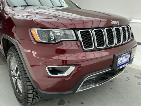 Used 2021 Jeep Grand Cherokee Limited w/ Trailer Tow Group IV image 27