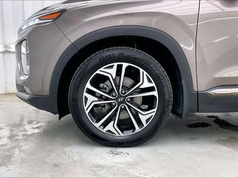 Used 2020 Hyundai Santa Fe Limited AWD/4WD image 10