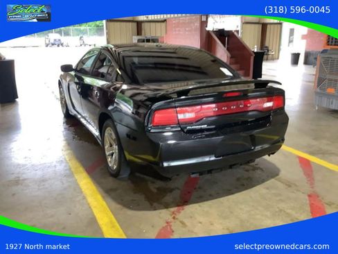 Used 2014 Dodge Charger SE w/ Sport Appearance Group RWD image 2