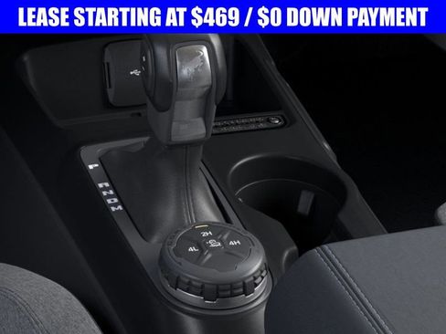 New 2025 Ford Bronco 4-Door image 17