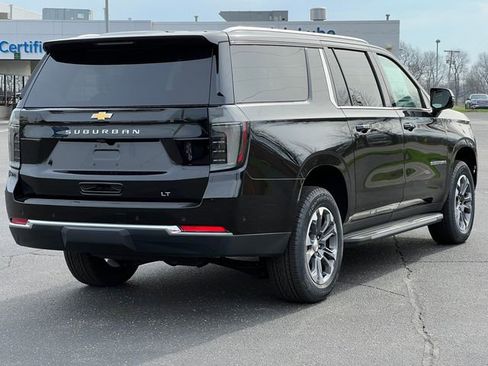 New 2026 Chevrolet Suburban LT w/ Comfort Package AWD/4WD image 47