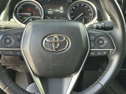Used 2023 Toyota Camry XLE w/ Navigation Package FWD image 28