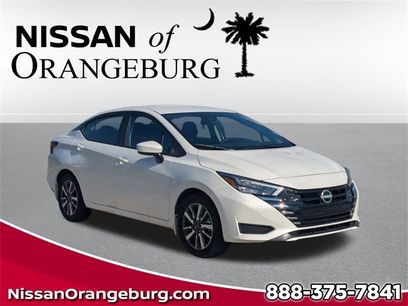 New 2025 Nissan Versa SV w/ Trunk Package