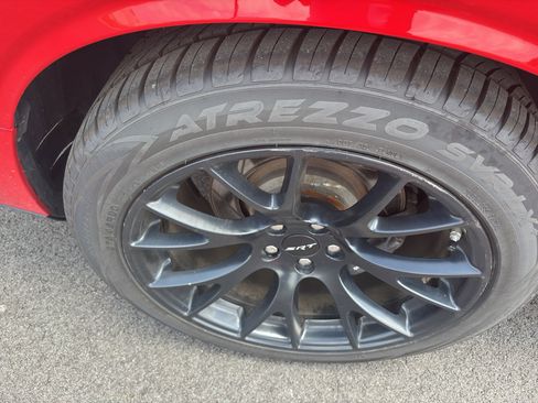 Used 2018 Dodge Challenger R/T Scat Pack RWD image 3