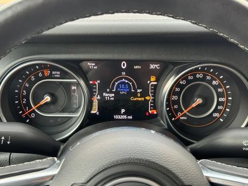 Used 2020 Jeep Gladiator Overland AWD/4WD image 32