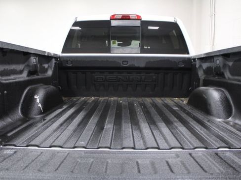 Used 2016 GMC Sierra 1500 Denali w/ Denali Ultimate Package AWD/4WD image 14