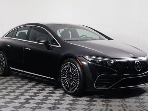 Certified 2022 Mercedes-Benz EQS 450+ Sedan image 3