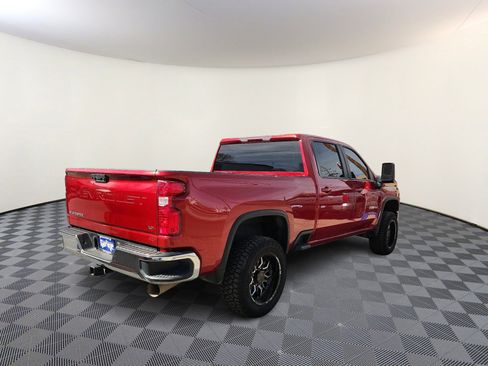 Used 2024 Chevrolet Silverado 2500 LT w/ Convenience Package AWD/4WD image 4