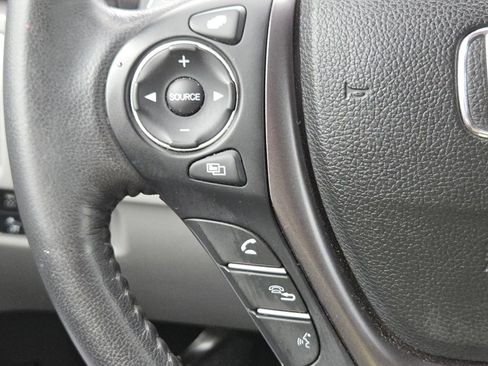 Certified 2023 Honda Ridgeline RTL image 12