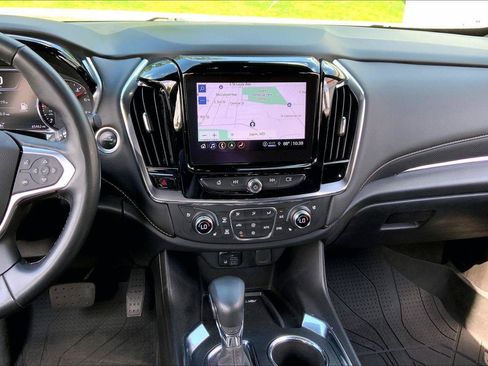Used 2023 Chevrolet Traverse Premier w/ LPO, Floor Liner Package AWD/4WD image 6