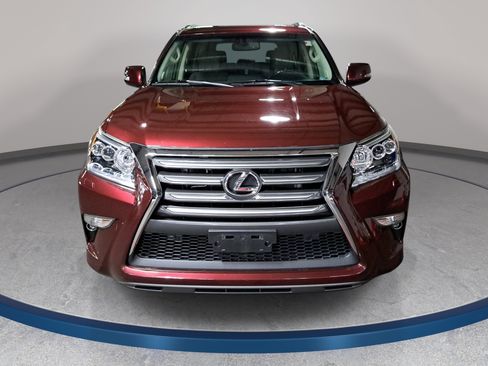 Used 2019 Lexus GX 460 Premium AWD/4WD image 2