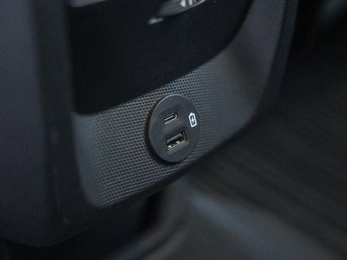 Used 2021 Ford Mustang Mach-E Select image 36