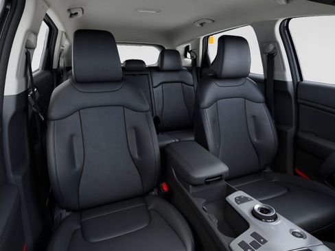 New 2026 Kia Sportage EX AWD/4WD image 15