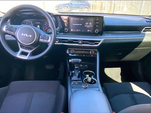 Used 2023 Kia K5 LXS image 15