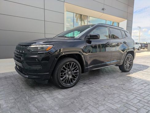 Used 2022 Jeep Compass High Altitude AWD/4WD image 9