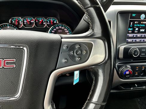 Used 2018 GMC Sierra 1500 SLE w/ SLE Value Package AWD/4WD image 12